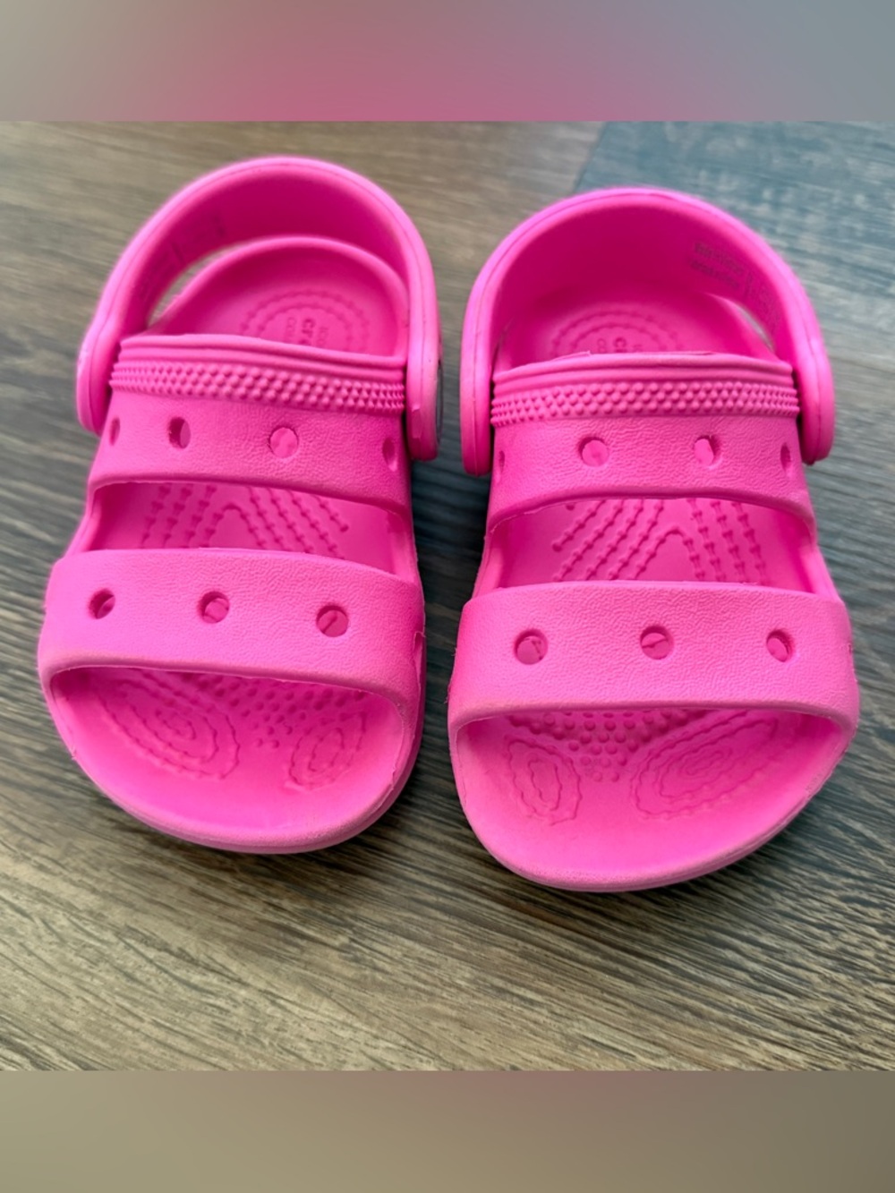 CROCS Toddler Girl Hot Pink Classic Sandals - size 5